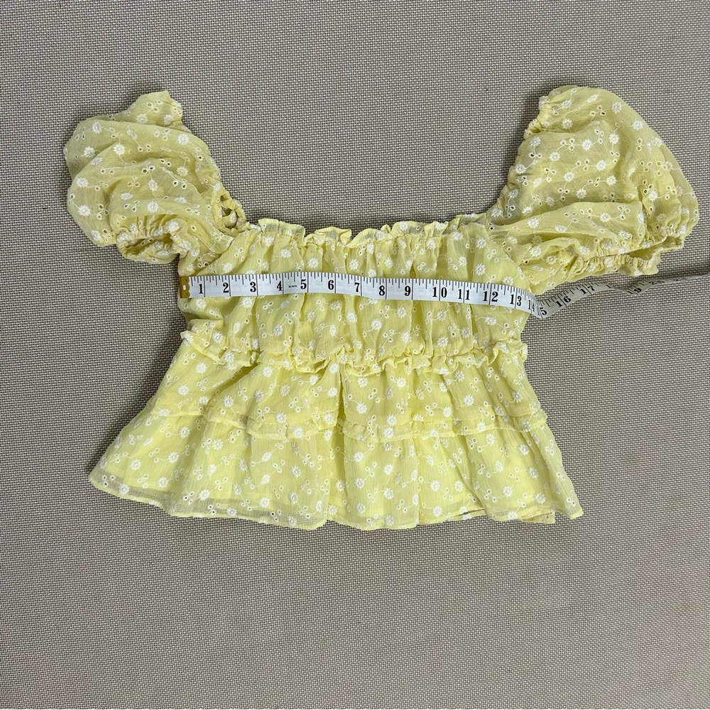 VICI Collection - Olia baby yellow puff sleeve off the shoulder top Size SM Wom - Picture 6 of 9